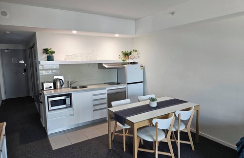 Darwin City Centre Apartment | The Darwin Delight