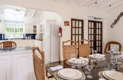 Bois d'Orange Villa | The Date House 2BR in Marisule by Personal Villas - Stunning Paradise