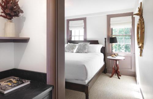 Portsmouth Hotel | The Davenport Inn