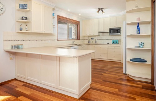 Tuross Head House | The Deck - 2 Bedrooms @ Tuross Head