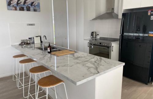 Port Victoria House | The DeckHouse@PortVictoria