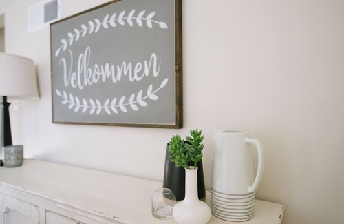 Decorah House | The Decorah House near Luther College!