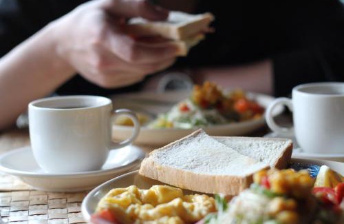 Big Beach Bed & Breakfast | The Deer Head Inn
