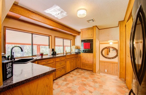 Texas Gulf Coast Region House | The DeerLand Estate est 1985 - Houston Getaway Ranch