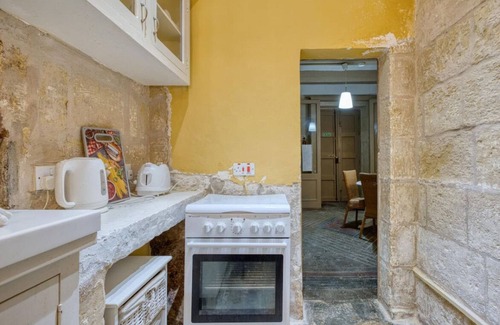 Marsaxlokk Apartment | The Delimara Lighthouse - A Unique, cultural stay