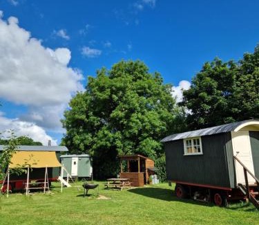 Castle Combe Other | The Delkin Shepherds Huts Castle Combe