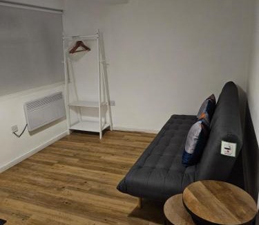 Higham Ferrers Apartment | The Dell - Rushden Lakes