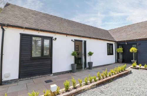 Calwich House | The Den, Bank Top Farm