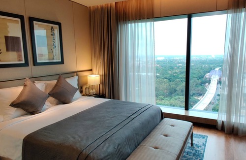 Thigalarapalya Hotel | The Den Bengaluru