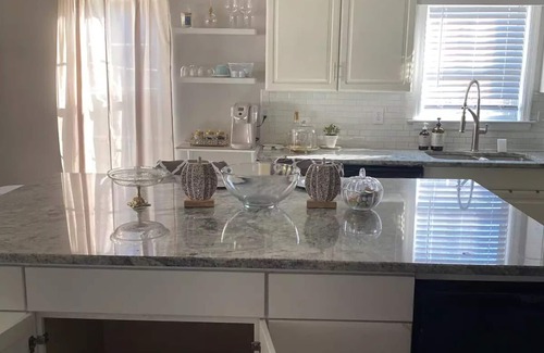 Westgate House | The Deras cozy house!