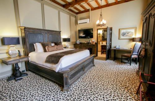 Downtown Detroit Hotel | The Detroit Club