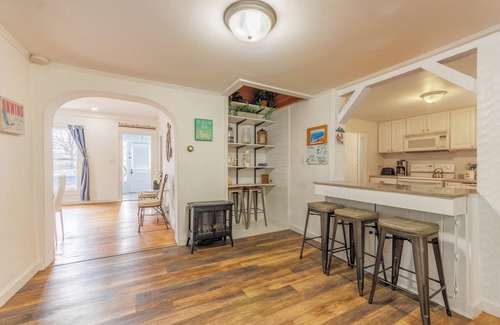 South Haven House | The Devonshire: Coastal comfort with firepit bikes, and kayak