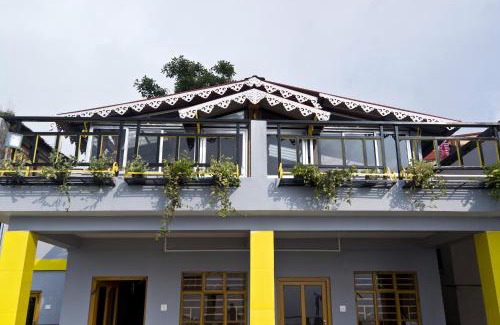Karsiyang House | the DEW DROP HOME STAY