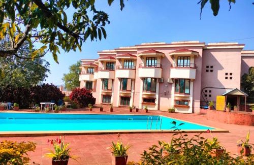 Panchgani Hotel | The Dhanhills - a valley view hotel in panchgani