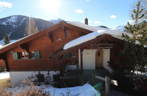 Ormont-Dessus Ski Chalet | The Diablerets- Chalet Mamina