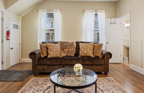Petersburg Apartment | The Diamond Dwelling in near the heart of downtown Petersburg.