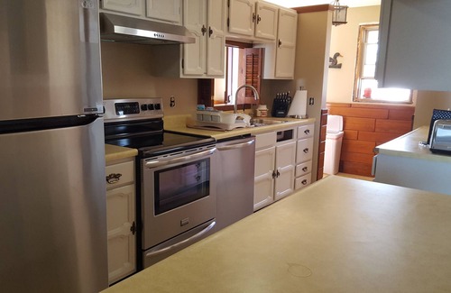 Atwater Cabin | The diamond in Diamond Lake!