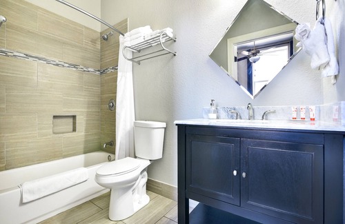Gonzales Hotel | The Dilworth Inn