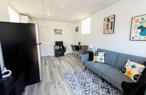 United Central Apartment | The Diplomat St Pete: Affordable Urban Studio #11