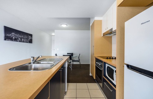 Kangaroo Point Apartment | The Docks on Goodwin