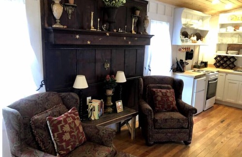 Cashiers Cabin | The Dogwood Cabin – Part of Cashiers Lake Cabins