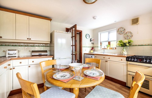 Horsham St Faith House | The Dollery - Two Bedroom House, Sleeps 4