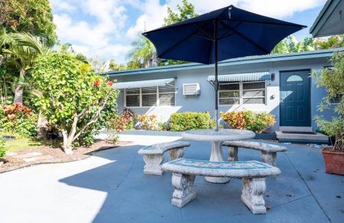 Lake Ridge Apartment | The Dolphin Studio at Lake Ridge