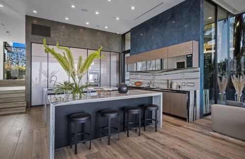 Bel Air House | The Donella Mansion: Exquisite Modern Living in Bel Air with Stunning Views