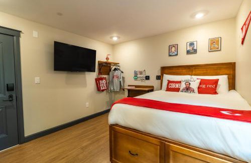 Ithaca Hotel | The Dorm Hotel