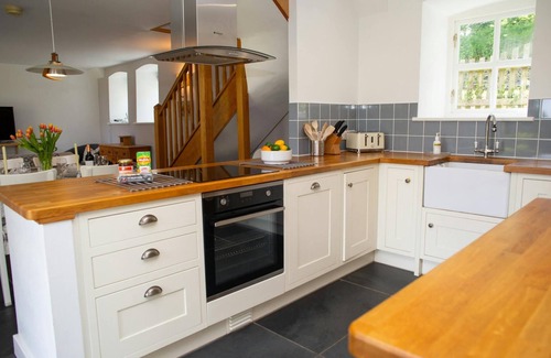 Llandygwydd Cottage | The Dovecote, Llechryd