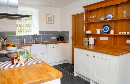 Llandygwydd Cottage | The Dovecote, Llechryd