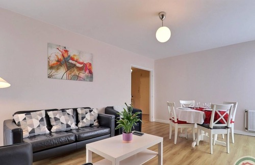 Colombier - Champ de Mars Apartment | The Dovecote - RENNES