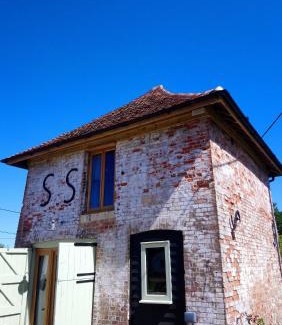 The Pelhams House | The Dovecote - unique self-contained 1bed renovated barn