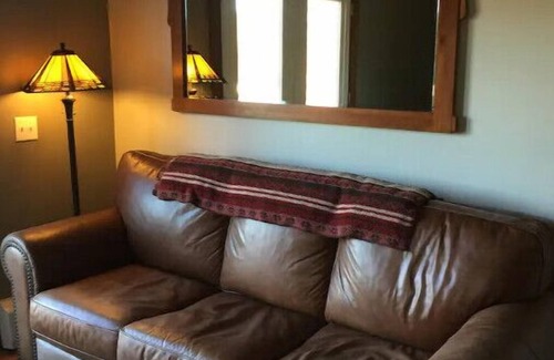 North Creek House | The Dowager Town Home