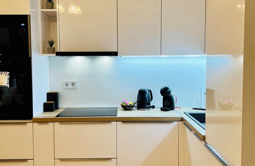 Donji Grad Apartment | The Downtown Pearl apartment in the utmost center Trg Bana Jelačića.