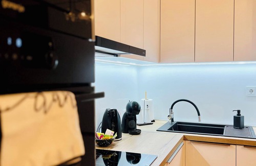 Donji Grad Apartment | The Downtown Pearl apartment in the utmost center Trg Bana Jelačića.