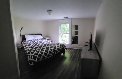 Tazewell House | The Dragon's Den Upstairs Room 3