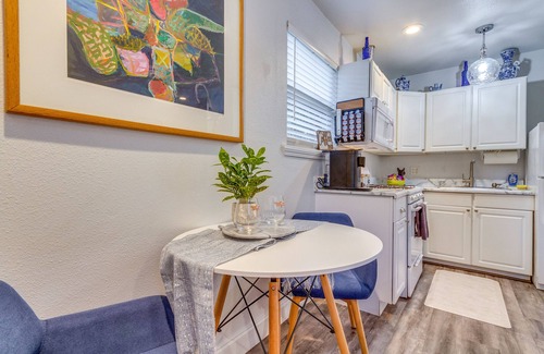 South Pensacola House | 'The Dragonfly House' - Walk to Downtown Pensacola