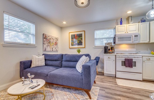 South Pensacola House | 'The Dragonfly House' - Walk to Downtown Pensacola