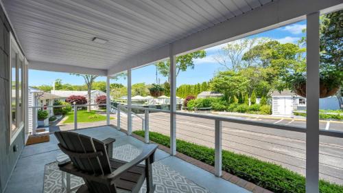 Hampton Bays Hotel | The Drake Inn