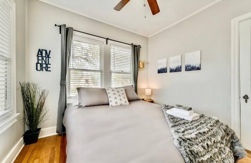 Lower Greenville Apartment | The Dreamy Escape on Lower Greenville