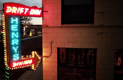 Rupert Hotel | The Drift Inn