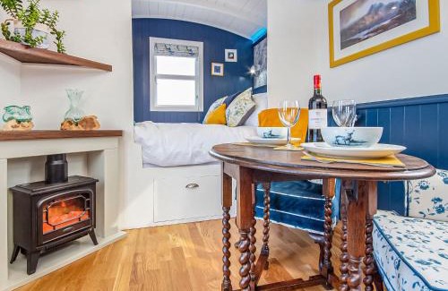 The Hebrides House | The Drift Shepherd's Hut - Ukc6878