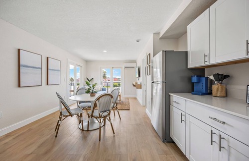 Parsuns To Cocoa Beach Apartment | The Drift