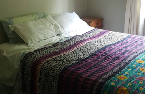 Gisborne Cottage | The Drovers Cottage - Pet Friendly near Gisborne