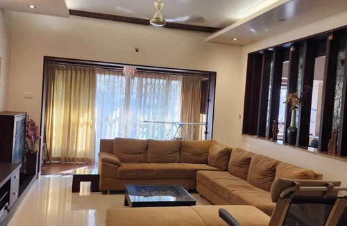 Adyar Apartment | The Dsilva's Homestay 2-BHK apartment in marvelous Mangaluru with WiFi, AC & BBQ