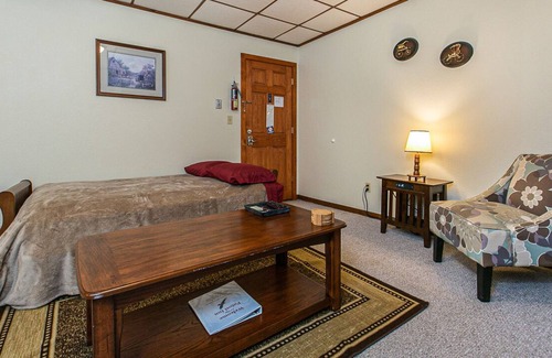 Potosi Apartment | The Duck On Inn Suite