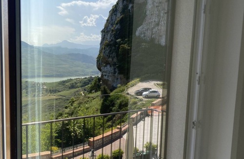 Caccamo Apartment | THE DUKE HOUSE HOLIDAY PRESTIGE