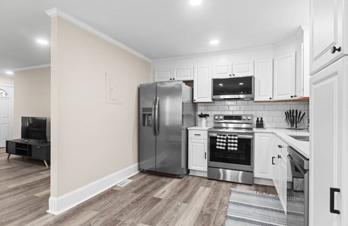 Dunn House | The Dunn Den, FULLY renovated home