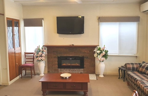 Shepparton House | The Dutch House Shepparton